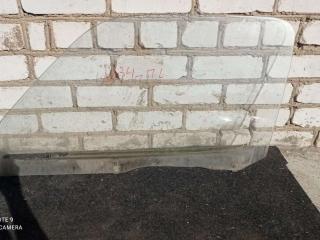 стекло двери передней левой Toyota Hiace H100 1991, 2.4 л., D, дизель, МКПП, минивэн