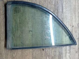 стекло кузовное боковое правое Toyota Carina T190 1995, 1.6 л., бензин, МКПП, седан