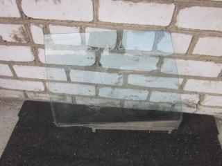 стекло двери задней левой Toyota Carina T170 1991, 1.6 л., бензин, МКПП, седан