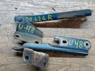 петля капота Mazda 626 GE 1996, 2.0 л., бензин, МКПП, седан