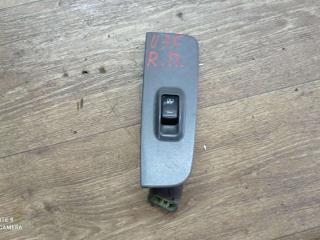 кнопка стеклоподъемника переднего правого Kia Clarus 1 поколение [рестайлинг] 1999, 2.0 л., бензин, МКПП, универсал