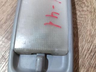 фонарь салона (плафон) Toyota Picnic 1 поколение 1998, 2.0 л., бензин, МКПП, минивэн