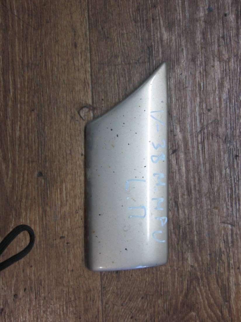 молдинг переднего левого крыла Mazda MPV 1 1998, 2.5 л., дизель, МКПП - фото №1