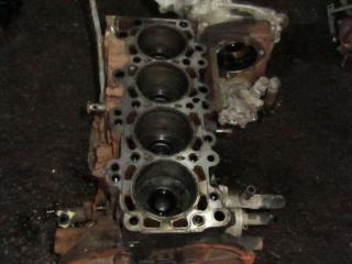 блок цилиндров Nissan Almera Tino V10 2001, 2.2 л., дизель, YD22