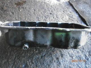 масляный поддон Mazda MPV LW [рестайлинг] 2003, 2.0 л., дизель