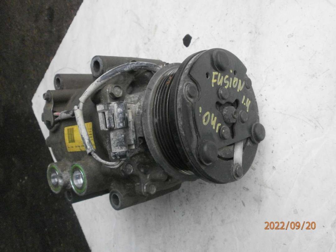 компрессор кондиционера Ford Fusion 1 поколение 2004, 1.4 л., i, бензин, МКПП, хетчбэк 5 дв., YS4H-AA, YS4H-19D629-AC - фото №1