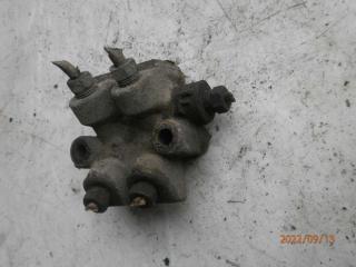 распределитель тормозной силы Mazda 626 GE 1996, 2.0 л., TD, дизель, МКПП, седан