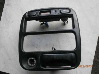 часы Hyundai Accent 1 поколение (X3) [рестайлинг] 1997, 1.3 л., бензин, МКПП, седан