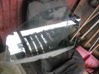 стекло двери передней левой Ford Fusion 1 поколение 2004, 1.4 л., i, бензин, МКПП, хетчбэк 5 дв.