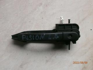 ручка наружная передняя левая Ford Fusion 1 поколение 2004, 1.4 л., i, бензин, МКПП, хетчбэк 5 дв.