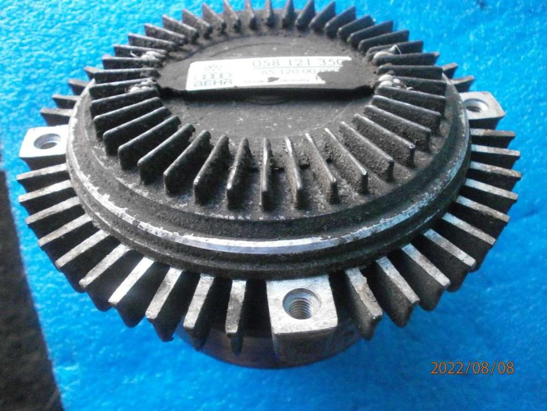 вискомуфта Volkswagen Passat B5 1999, 1.8 л., i, бензин, 058121350 - фото №1