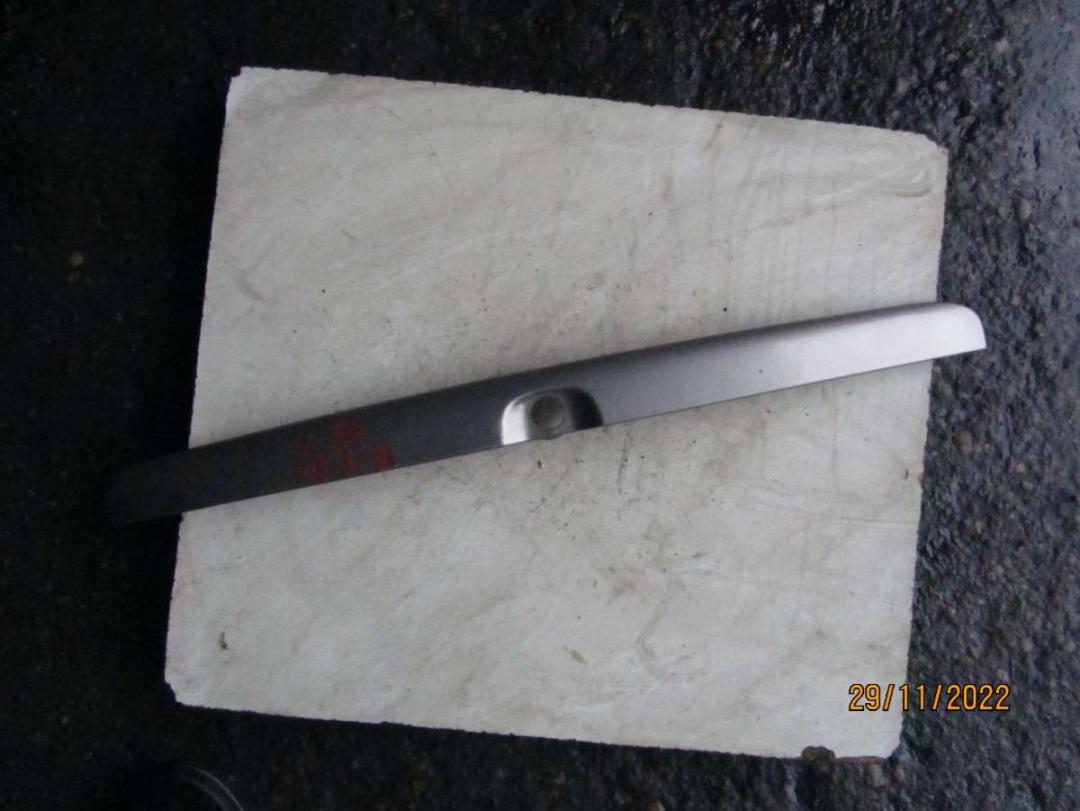 бленда Opel Vectra B 1998, 1.6 л., бензин, МКПП, седан, 90463727 - фото №1