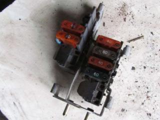 блок предохранителей Citroen Xantia 1 поколение [рестайлинг] 1999, 1.8 л., бензин, МКПП, хетчбэк 5 дв.