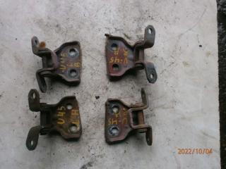 петля двери Nissan Primera P10 1994, 1.6 л., бензин, МКПП, седан