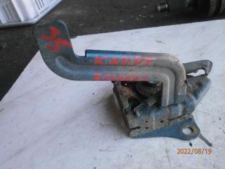 замок капота Kia Clarus 1 поколение [рестайлинг] 1999, 2.0 л., бензин, МКПП, универсал