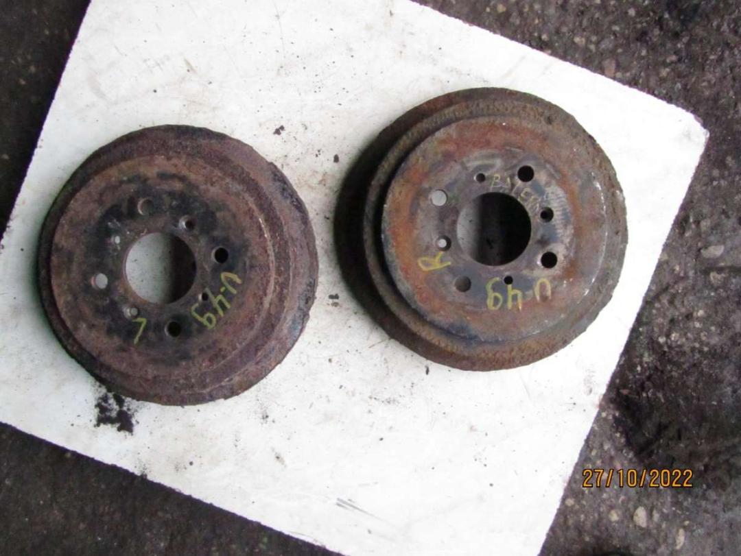 барабан тормозной Suzuki Baleno 1 поколение 1997, 1.3 л., i, бензин, МКПП, седан - фото №1