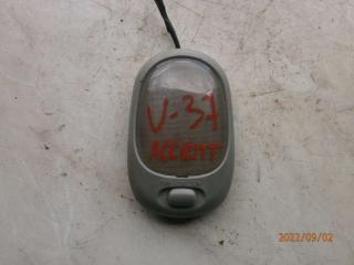 фонарь салона (плафон) Hyundai Accent 1 поколение (X3) [рестайлинг] 1997, 1.3 л., бензин, МКПП, седан