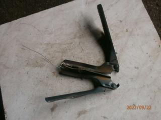 петля капота Nissan Serena С23 [2-й рестайлинг] 1998, 1.6 л., бензин, МКПП, минивэн