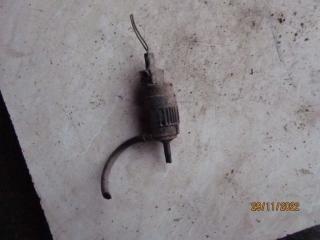 насос (моторчик) омывателя стекла Opel Vectra B 1998, 1.6 л., бензин, МКПП, седан