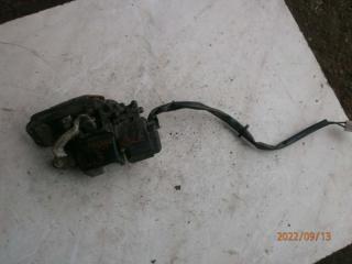 замок двери задней левой Mazda 626 GE 1996, 2.0 л., TD, дизель, МКПП, седан