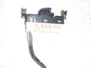 кнопка стеклоподъемника заднего левого Mitsubishi Grandis 1 поколение 2006, 2.4 л., бензин, минивэн