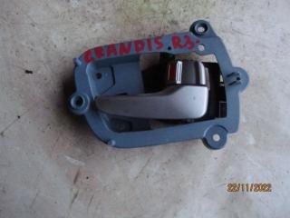 ручка внутренняя задняя правая Mitsubishi Grandis 1 поколение 2006, 2.4 л., бензин, минивэн