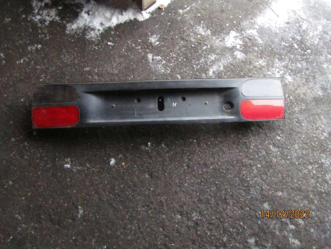 бленда Renault Laguna 1 поколение 1995, хетчбэк 5 дв. - фото №1