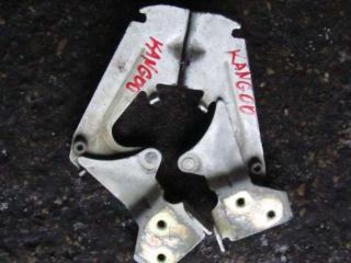 петля капота Renault Kangoo 2 1999