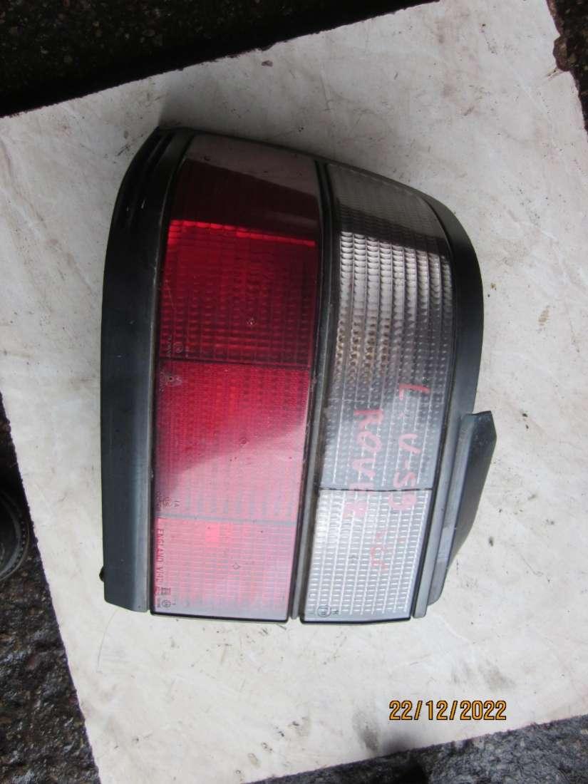 фонарь задний левый Rover 400 Series 1 поколение (R8) 1992, 1.4 л., бензин, МКПП, седан - фото №1