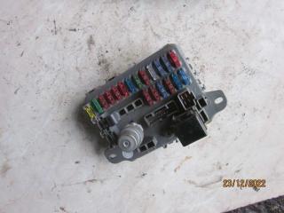 блок предохранителей Rover 400 Series 1 поколение (R8) 1992, 1.4 л., бензин, МКПП, седан