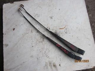 щеткодержатель (поводок стеклоочистителя, дворник) Ford Escort 5 поколение 1992, 1.4 л., бензин, МКПП, хетчбэк 5 дв.