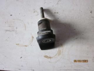 замок багажника Ford Escort 5 поколение 1992, 1.4 л., бензин, МКПП, хетчбэк 5 дв.