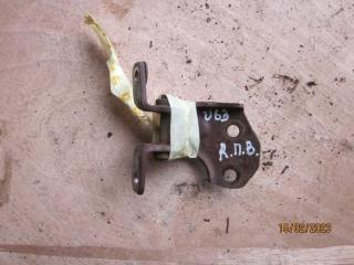 петля двери Mazda 626 GE 1995, 1.8 л., бензин, МКПП, седан