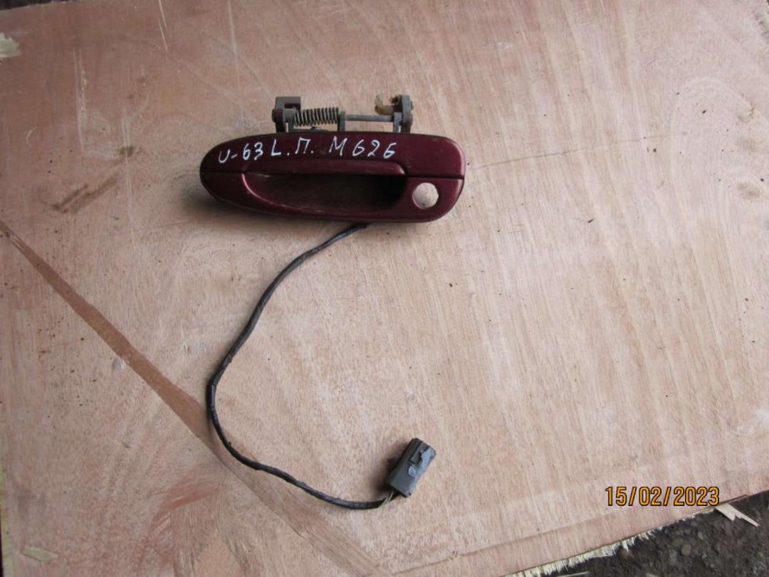 ручка наружная передняя левая Mazda 626 GE 1995, 1.8 л., бензин, МКПП, седан - фото №1