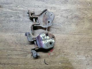 петля двери Mitsubishi Lancer 7 1994, 1.6 л., бензин, МКПП, универсал