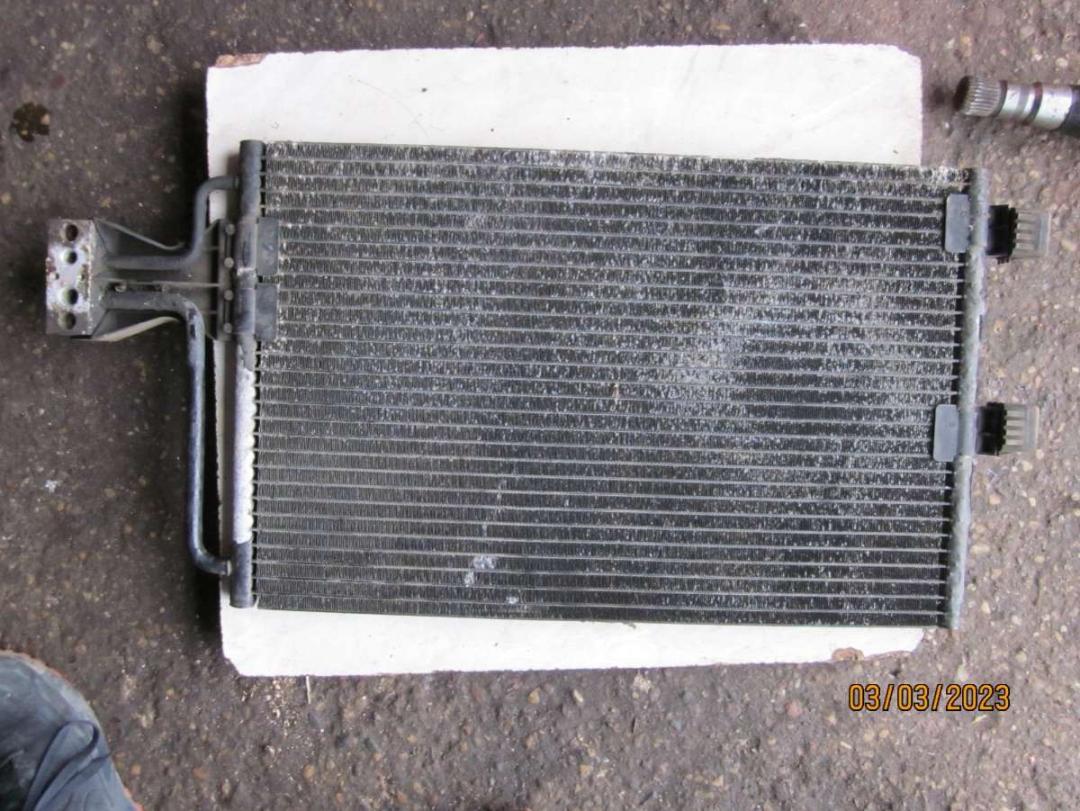 радиатор кондиционера Citroen Xantia 1 поколение 1996, 2.0 л., бензин, МКПП, универсал - фото №1