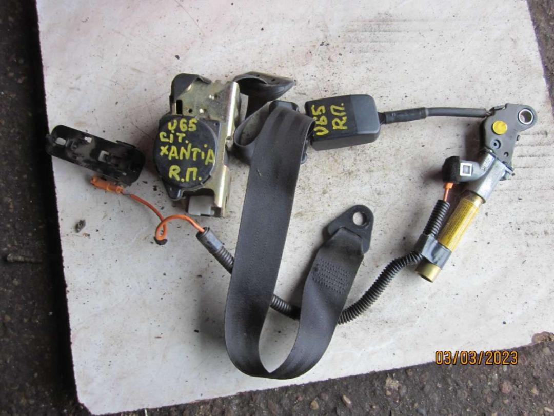 ремень безопасности Citroen Xantia 1 поколение 1996, 2.0 л., бензин, МКПП, универсал - фото №1