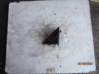 молдинг переднего левого крыла Nissan Serena С23 [2-й рестайлинг] 1998, 2.0 л., дизель, МКПП, минивэн