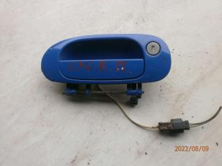 ручка наружная передняя правая Mitsubishi Carisma 1 поколение [рестайлинг] 1999, 1.3 л., бензин, МКПП, минивэн