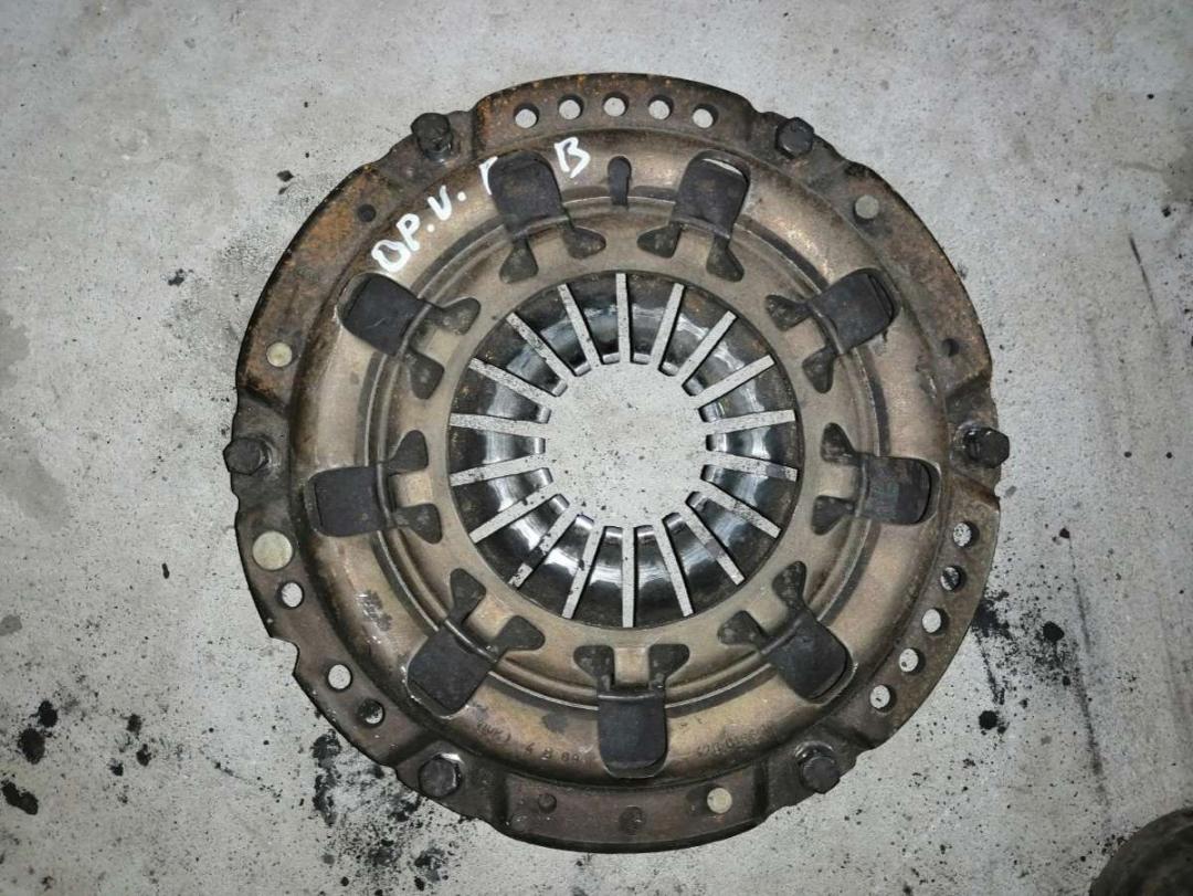 корзина сцепления Opel Vectra B 1997, 1.6 л., бензин, МКПП - фото №1