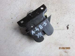 замок багажника Audi A4 B5 1998, 1.8 л., бензин, МКПП, универсал