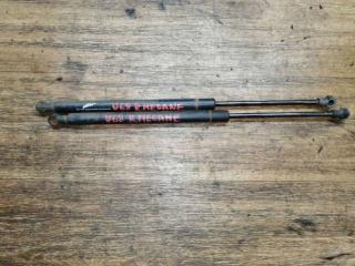 амортизатор крышки багажника (3-5 двери) Renault Megane 1 поколение 1997, 1.4 л., бензин, МКПП, хетчбэк 5 дв.