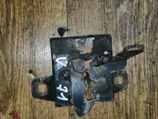 замок капота Ford Fiesta 3 поколение 1992, 1.3 л., бензин, МКПП, хетчбэк 5 дв.