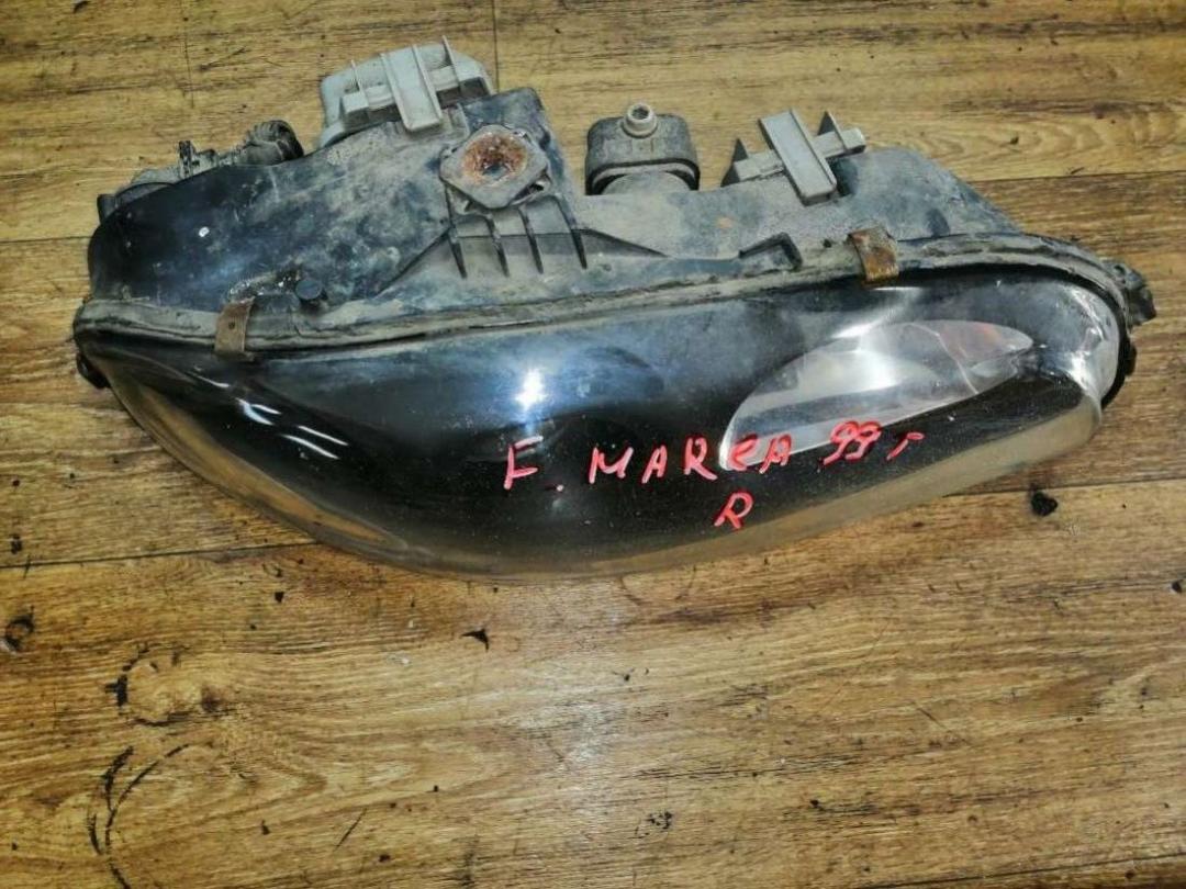 фара правая Fiat Marea 1 поколение 1999, 1.8 л., бензин, МКПП, универсал - фото №1