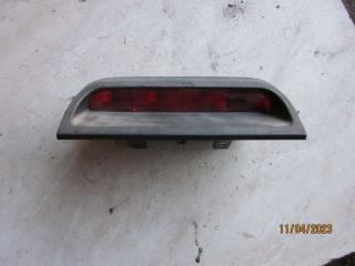 стоп-сигнал Mitsubishi Carisma 1 поколение 1998, 1.6 л., бензин, седан