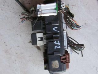 блок предохранителей Mitsubishi Carisma 1 поколение 1998, 1.6 л., бензин, седан