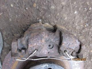 суппорт передний правый Fiat Brava 1 поколение 1997, 1.6 л., бензин, хетчбэк 5 дв.