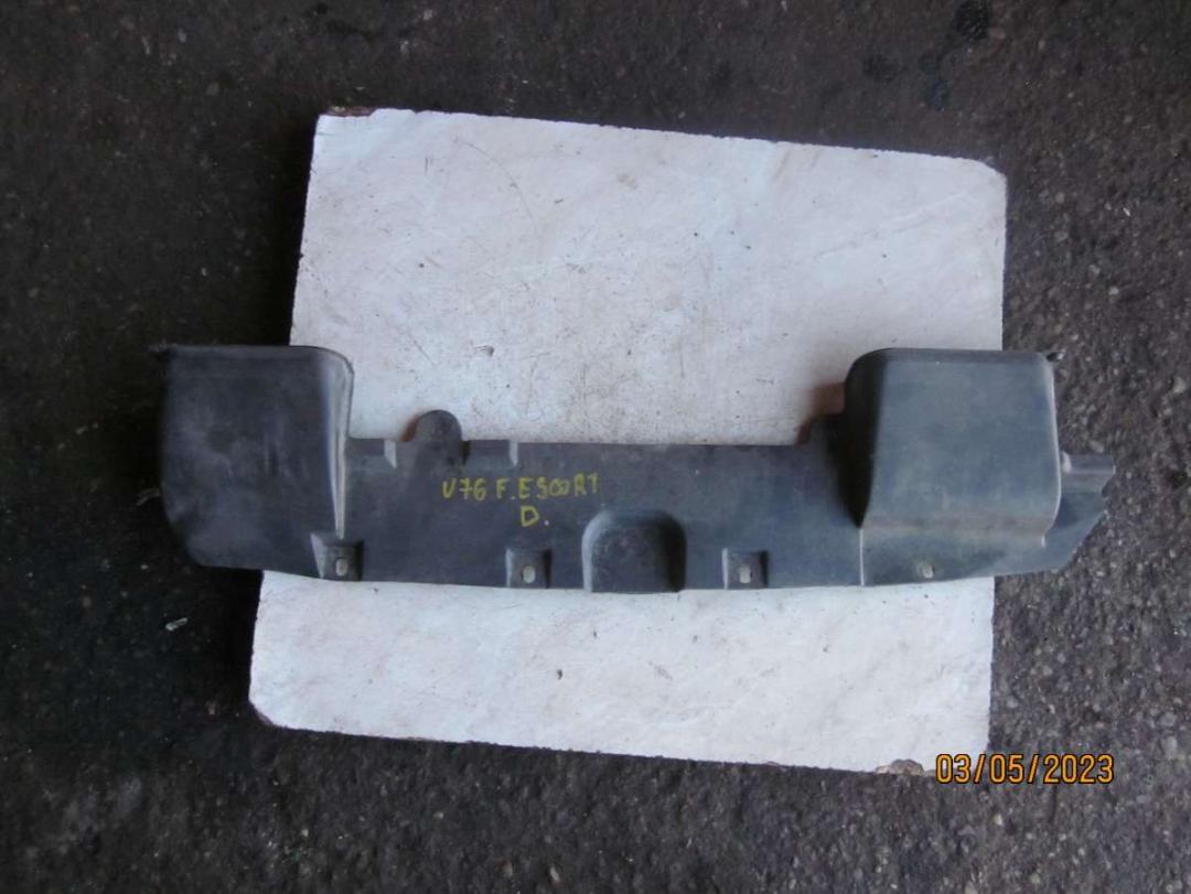 накладка декоративная Ford Escort 6 1996, 1.8 л., дизель, универсал - фото №1