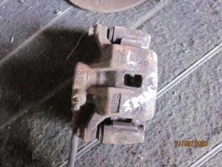 суппорт задний левый Mitsubishi Space Runner 2 поколение 2000