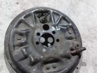 защитный кожух тормозного механизма Volkswagen Golf 3 поколение 1993, 1.6 л., бензин, хетчбэк 5 дв.